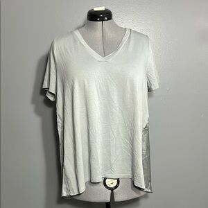 Kaari Blue Cream Relaxed Asymmetrical T-Shirt